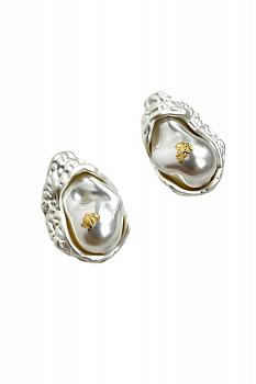  Серьги из акрила